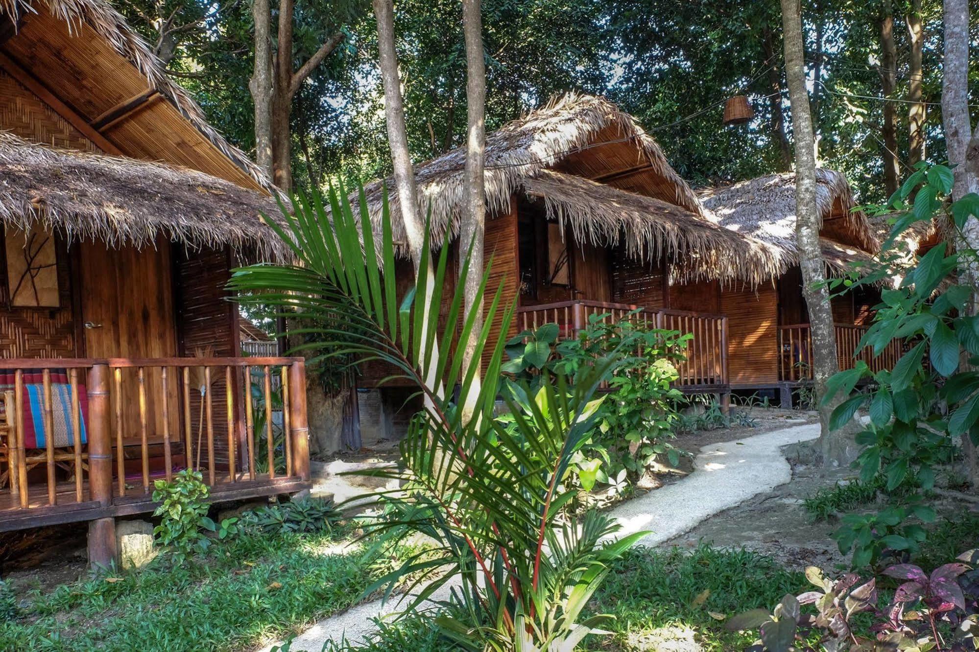Gecko Lipe Resort Exterior photo
