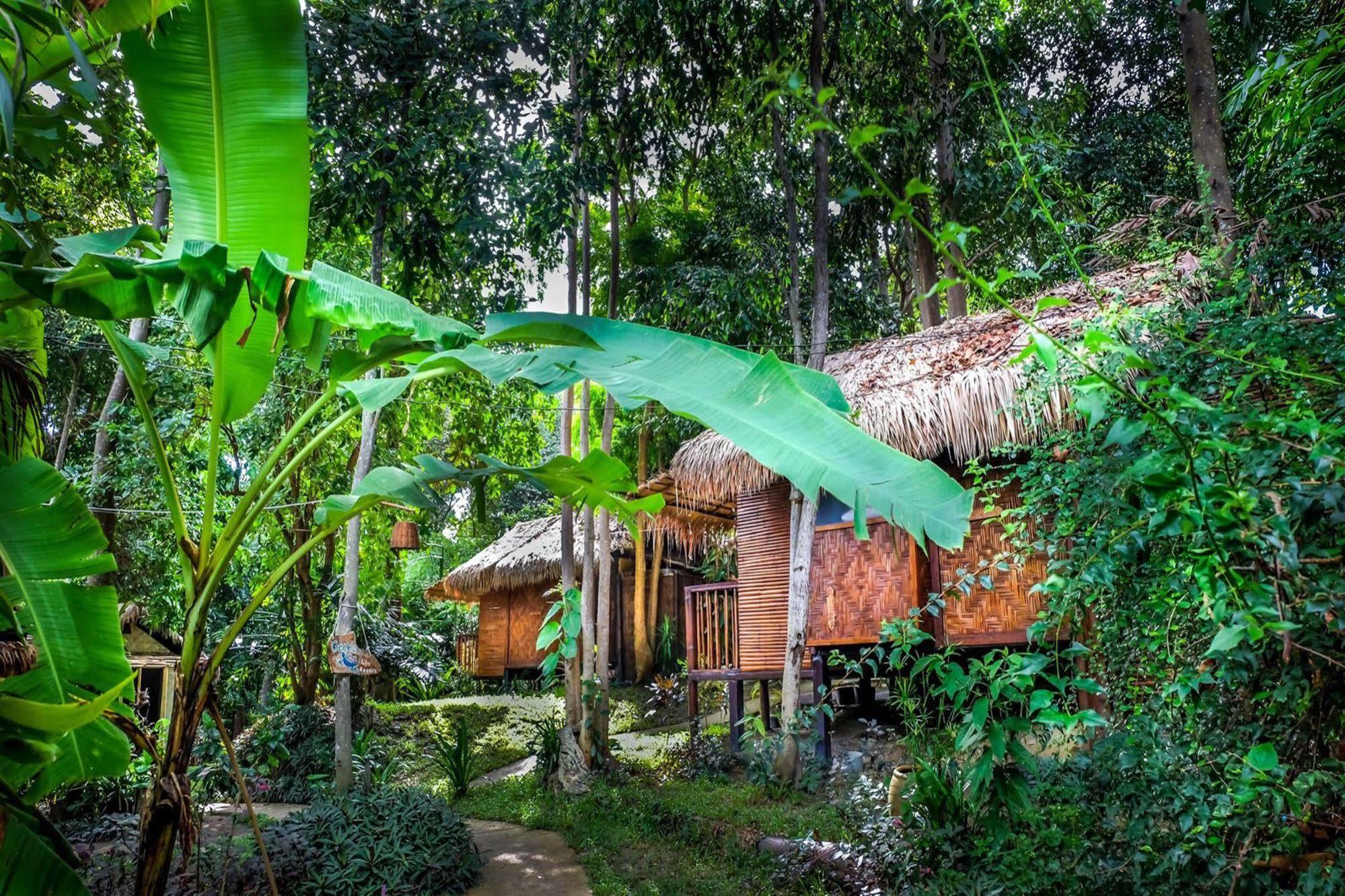 Gecko Lipe Resort Exterior photo